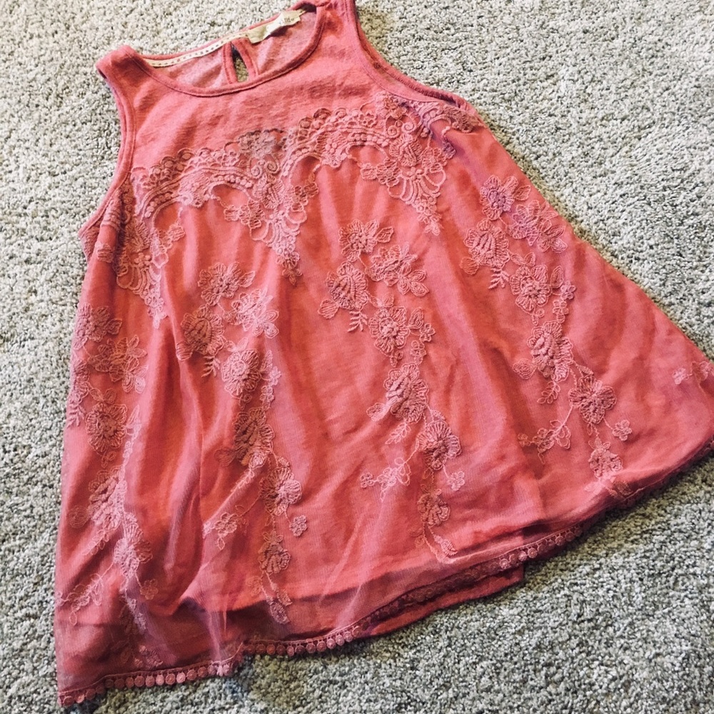 Rewind Lace Pink Tank Top!! ✨